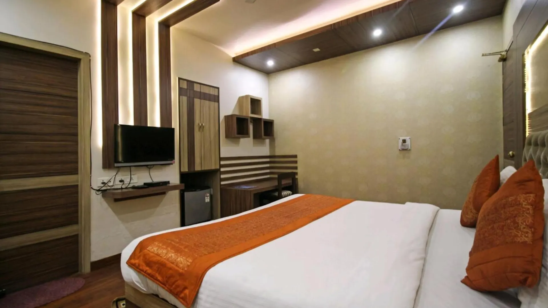 Hotel Classic Delhi   Delhi (National Capital Territory of India)