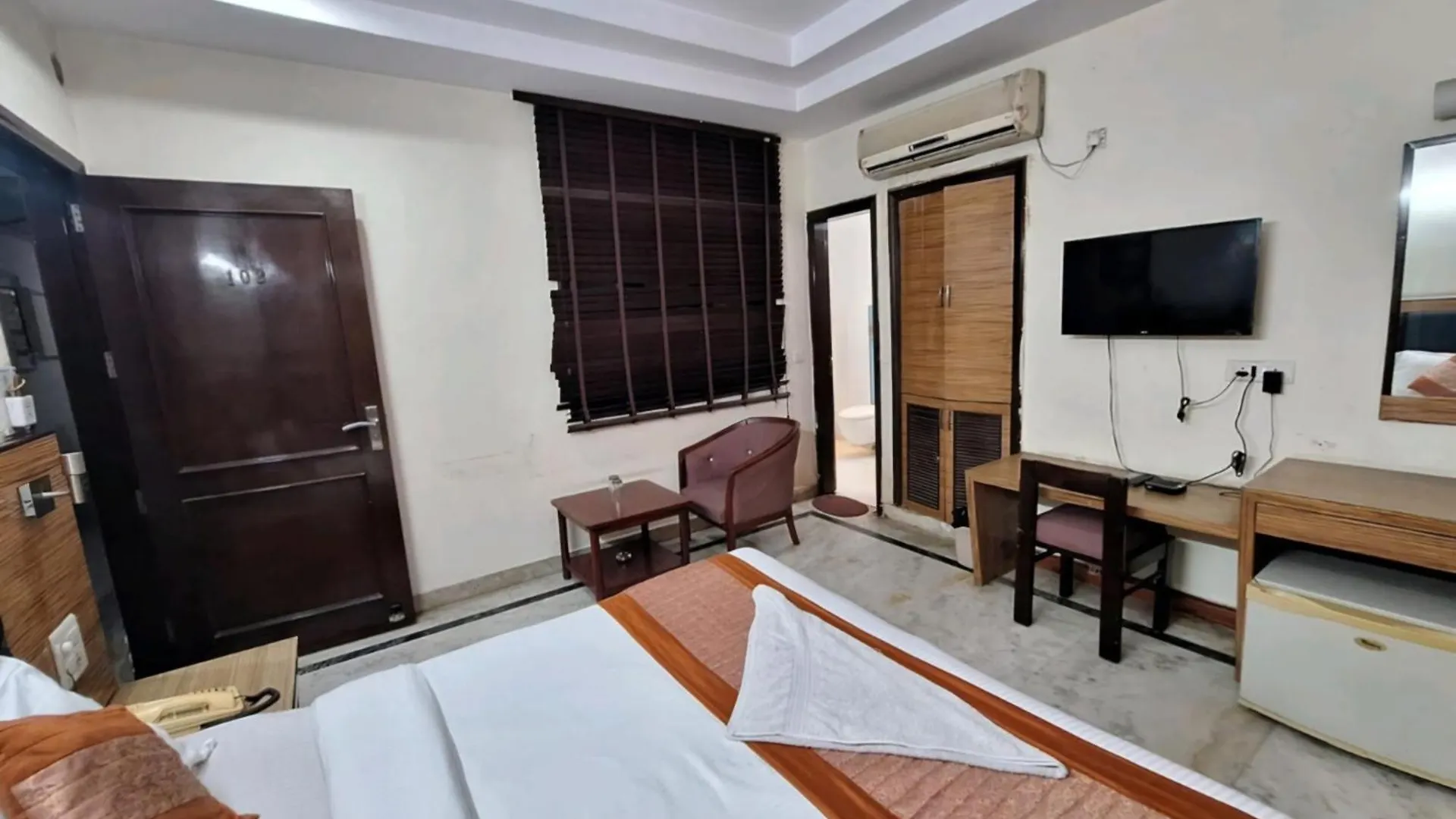 Hotel Classic Delhi  2*, Delhi (National Capital Territory of India)